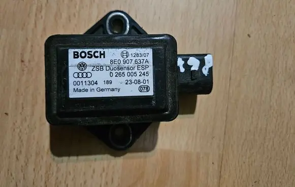 Audi A4 S4 B6 8E 8H ESP acceleration yaw rate sensor 8E0907637A