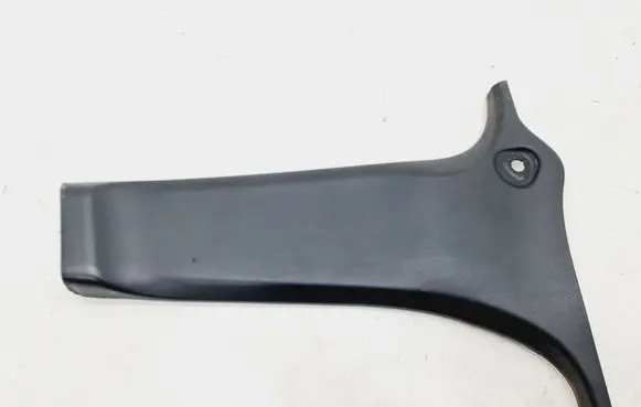 Mercedes-Benz B W246 W242 (B) pillar trim (bottom) 2466920222