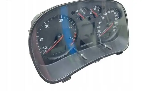Volkswagen Golf IV Speedometer (instrument cluster) 1J0920801B