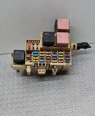 Renault Kangoo II Fuse module 8200574970C 64001189