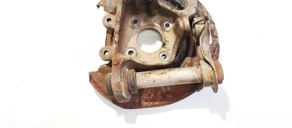BMW 5 E39 Rear wheel hub