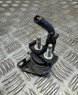 Nissan Qashqai Ignition relay 251154EB0A