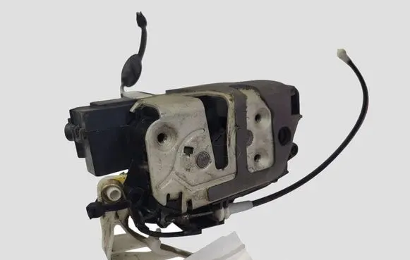 Ford Fiesta Front door lock AM5AU21812BE