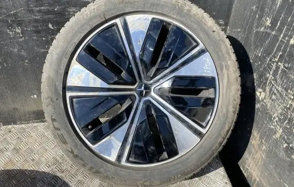 Polestar 4 R20 alloy rim 80012653