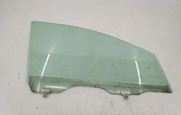 Subaru B9 Tribeca Front door window glass four-door