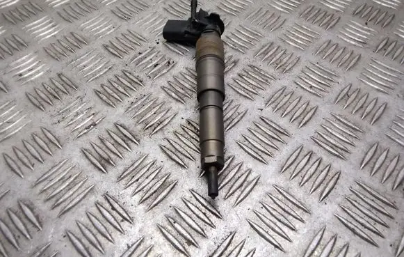 BMW 7 E65 E66 Fuel injector 779272107 0445115070