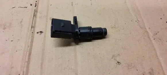 Volkswagen Touareg I Crankshaft position sensor 070907601A