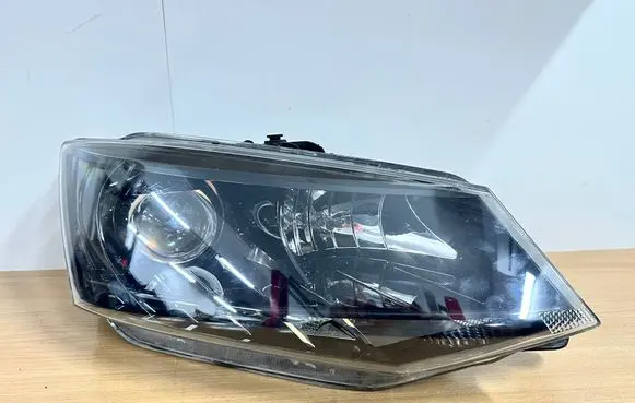 Skoda Fabia Mk3 (NJ) Headlight/headlamp 6V1941016B