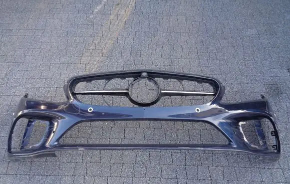 Mercedes-Benz C W205 Front bumper