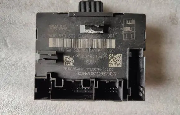 Volkswagen Golf VII Door control unit/module 5Q0959592E 769696009