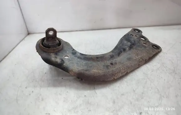 Mazda CX-5 Rear control arm