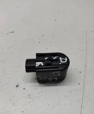 Lexus IS 220D-250-350 Sensor 8974748020 0689003840