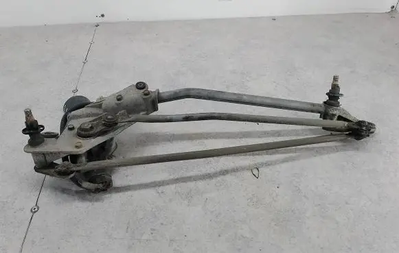 Honda Civic Front wiper linkage 