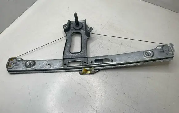 BMW 3 E46 Rear door manual window regulator 7011206