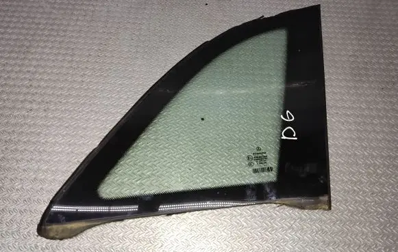 Mercedes-Benz B W245 Rear side window