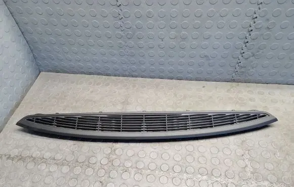 BMW 5 F10 F11 Parcel shelf grill 9116274