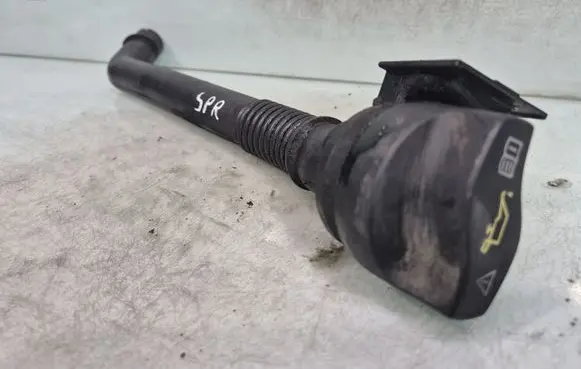 Mercedes-Benz Sprinter W906 Oil fill pipe A6510100169