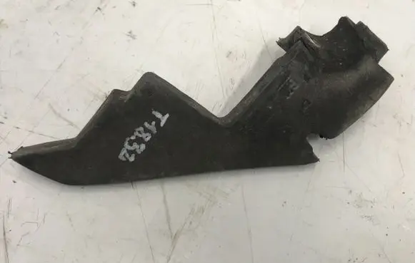 Opel Astra H Fender foam support/seal 13346234
