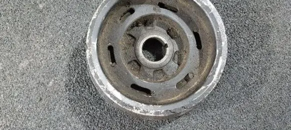 Nissan Primera Crankshaft pulley