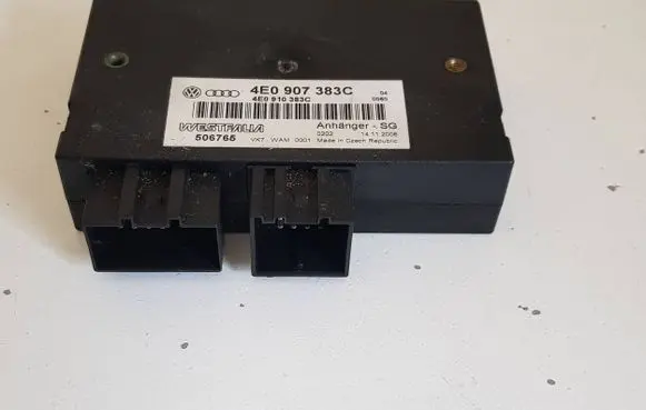 Audi Q7 4L Tow bar trailer control unit/module 4E0907383C 506765 4E0910383C
