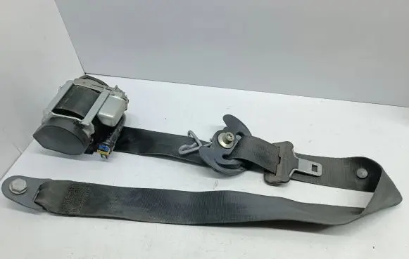 Peugeot 308 Front seatbelt 0406062 7470180
