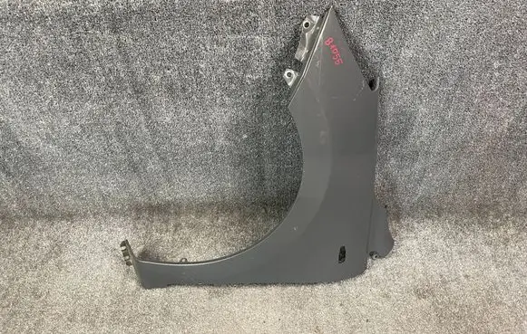 KIA Rio Fender B1055