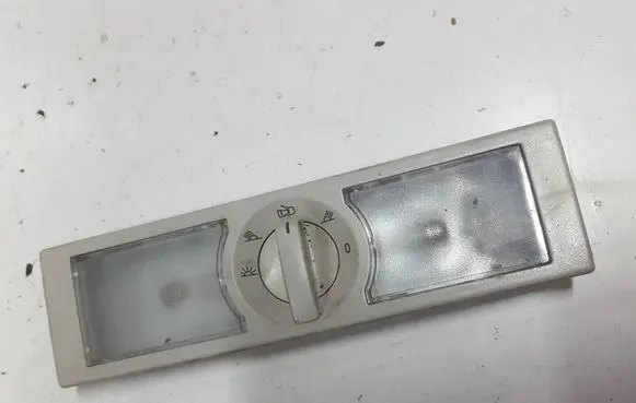 Seat Leon (5F) Rear seat light 