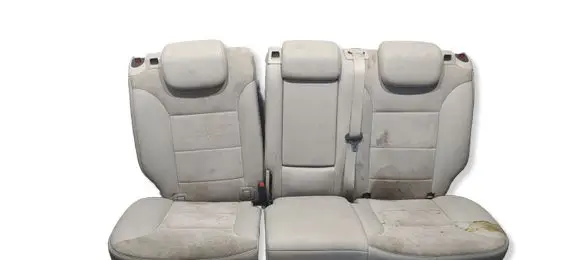 Mercedes-Benz ML W164 Second row seats 