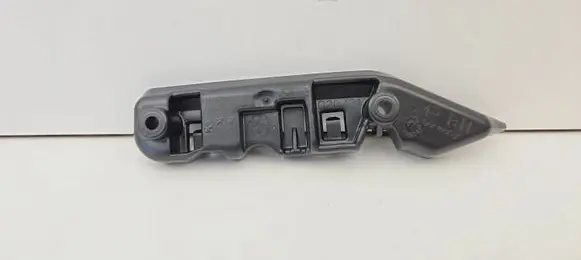 BMW 3 G20 G21 Fender mounting bracket 7422250