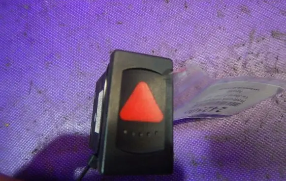 Volkswagen Sharan Hazard light switch 