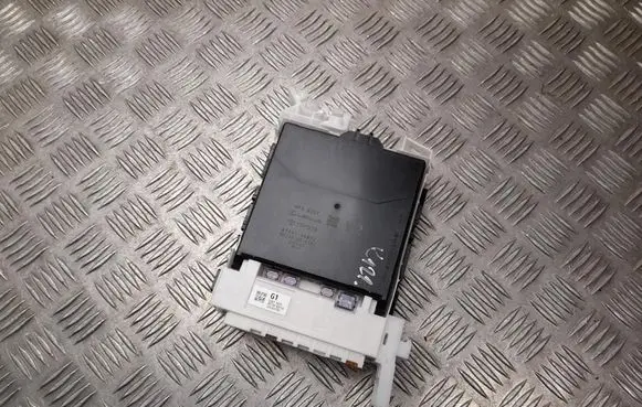 Toyota Yaris Cross Comfort/convenience module 82730K0110