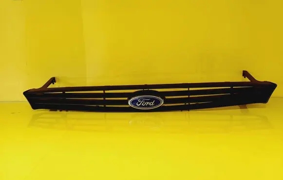 Ford Focus Front grill 98AB8200