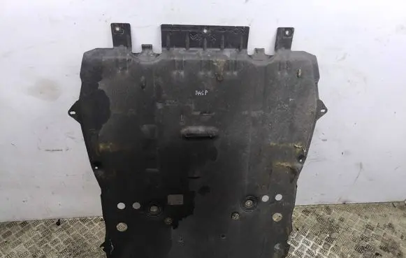 Peugeot 508 II Engine splash shield/under tray 9828797280