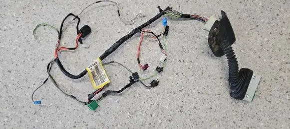 Chrysler Town u0026 Country V Front door wiring loom P68139455AA 68139455AA