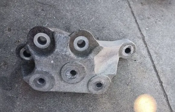 Opel Astra K Gearbox mounting bracket 326E76A
