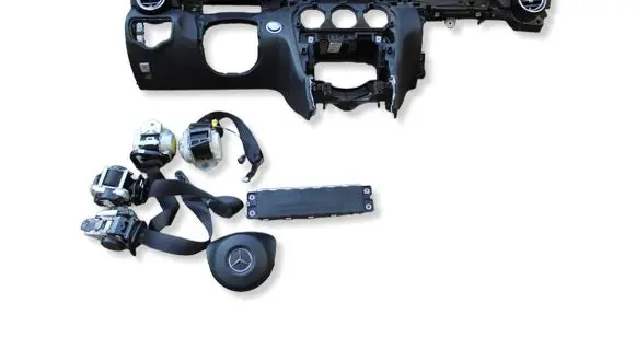 Mercedes-Benz C W205 Dashboard 