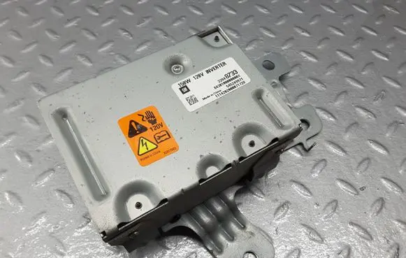 Cadillac ATS Voltage converter inverter 22848733 8430100000000X 545249971