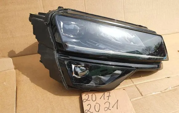 Skoda Karoq Headlight/headlamp 57B941016D 57B941016C