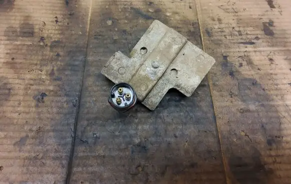Toyota Corolla Verso E121 Electric engine pre-heating system (optional) 