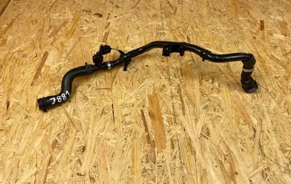 Land Rover Defender Engine coolant pipe/hose M8B28A589AC