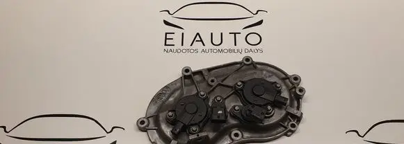 Mercedes-Benz CLS C219 Timing chain cover A2720150101 A2720510177 A0041539628