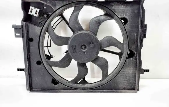 Nissan Micra K14 Radiator cooling fan shroud T18517B 214815FA0B
