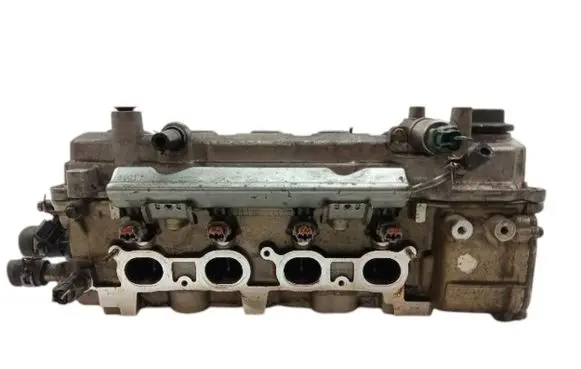 Nissan Micra Engine head 