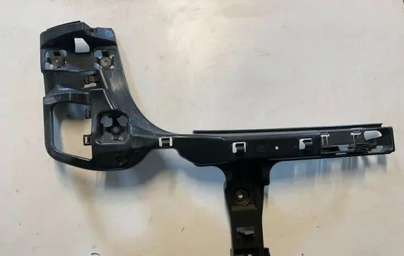BMW 2 F46 Rear bumper mounting bracket 7387277 51127387277