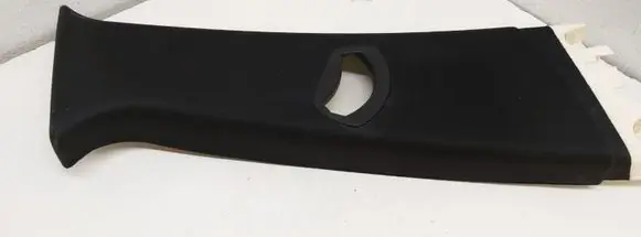 BMW X3 E83 Seat belt trim 51433330446 52107010