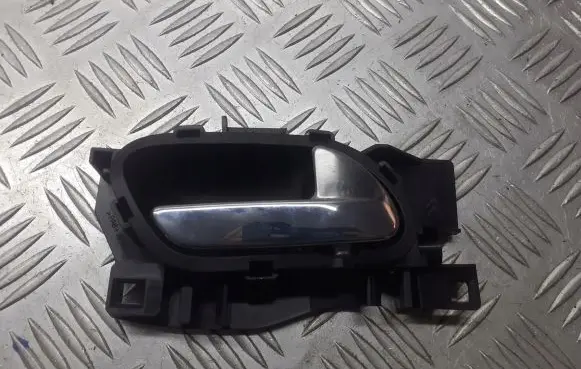 Citroen C4 Grand Picasso Rear door interior handle trim 303965