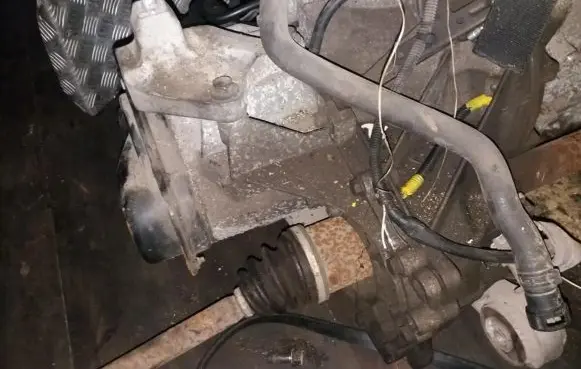 Ford Fusion Manual 5 speed gearbox 2N1R7002NB
