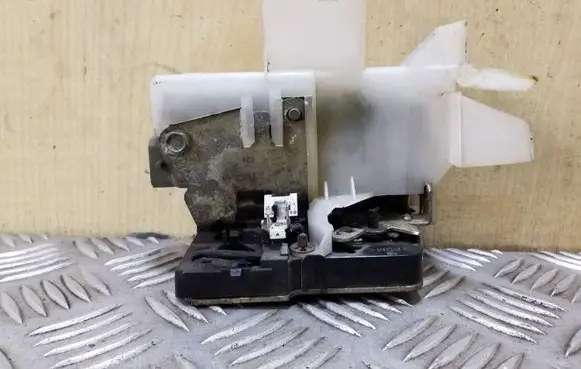 Renault Espace III Rear door lock