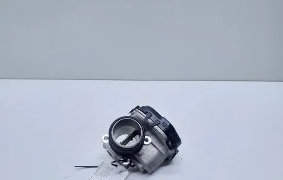 Citroen C4 Cactus Throttle valve 9807238580