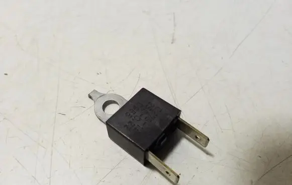 Nissan X-Trail T32 Other relay 027315250